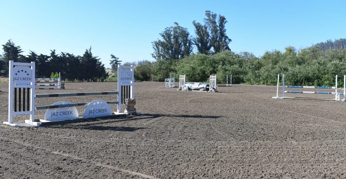 outdoor riding arena for hunters and jumpers